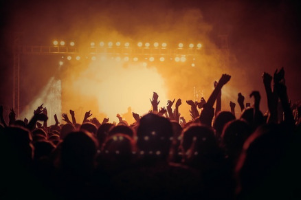 gallery/concert-3387324_640
